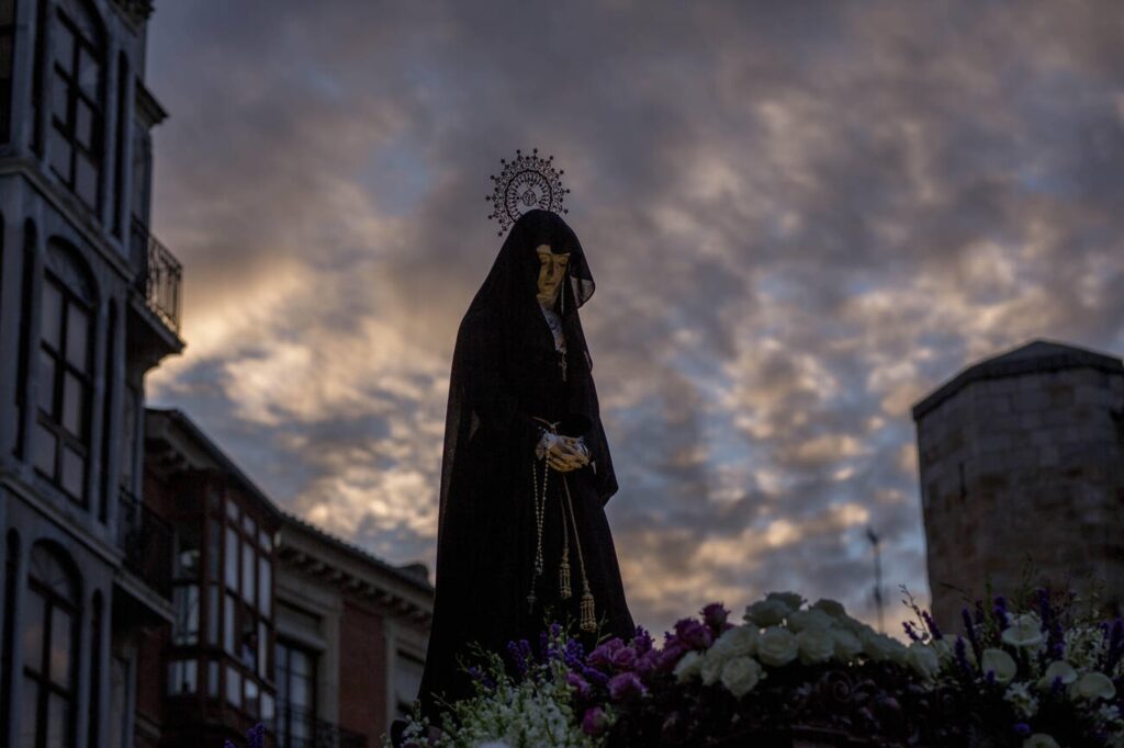 Procesión de la Santísima Virgen de la Soledad Zamora, Sábado Santo Zamora